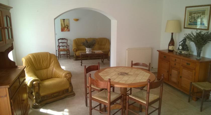 Вилла Mas Du Prescondu Mirabel-aux-Baronnies Номер фото