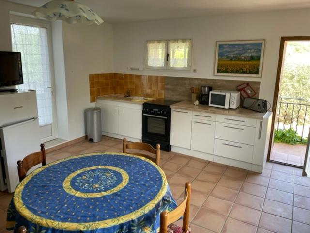 Вилла Mas Du Prescondu Mirabel-aux-Baronnies Экстерьер фото
